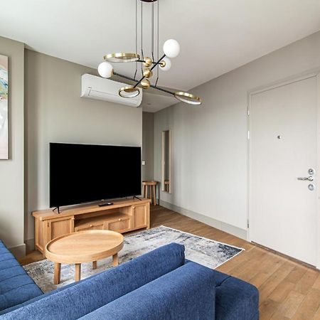 Flat With Panoramic Bosphorus View In Cihangir Istambul Exterior foto
